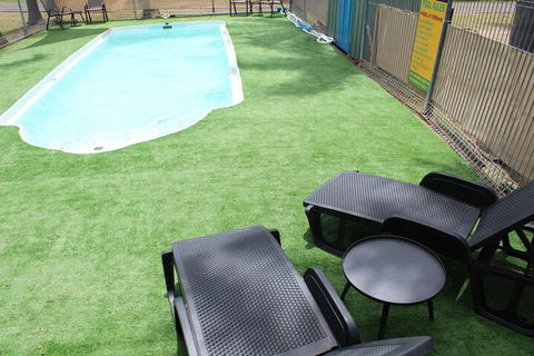 Shady Willows Holiday Park & YHA - Accommodation Yamba 3