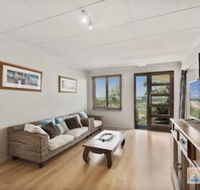 McAuleys Beach House - Accommodation Yamba