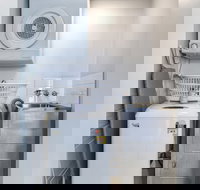 Flynn Brisbane - Accommodation Yamba