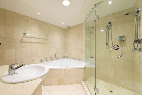 Airolodge International - Accommodation Yamba 5