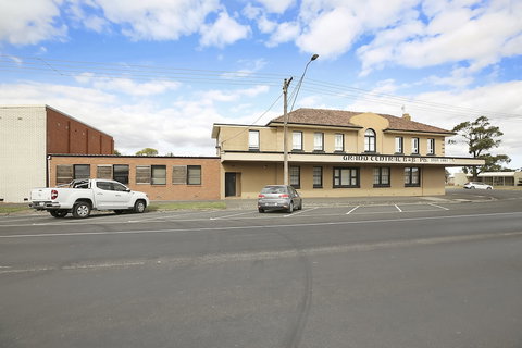 Grand Central Accommodation B&B Cobden - Accommodation Yamba 0