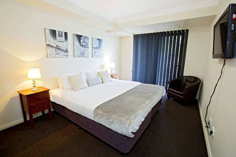 Astina Serviced Apartments - Central - Accommodation Yamba 2