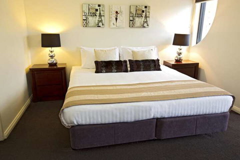 Astina Serviced Apartments - Central - Accommodation Yamba 1