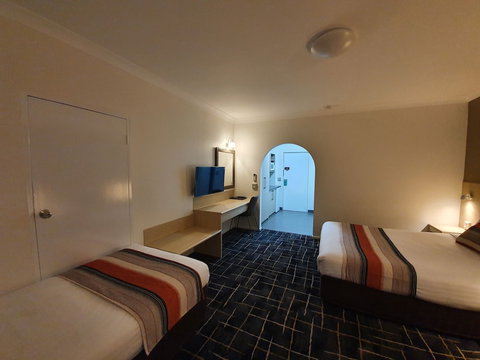 Hamiltonâ€™s Queanbeyan Motel - Accommodation Yamba 6