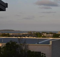 Gladstone Heights Executive Apartments - Accommodation Yamba