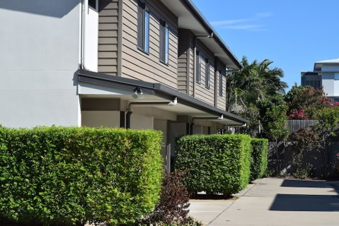 Gladstone Heights Executive Apartments - Accommodation Yamba 4