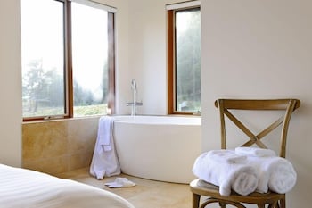 Adventure Bay Retreat - Accommodation Yamba 4