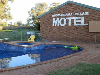 Woomargama Village Hotel Motel - Accommodation Yamba 0