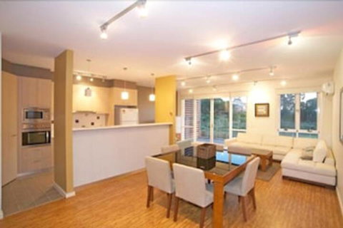 Broadbeach Inverloch Resort - Accommodation Yamba 6