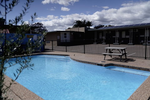 Country Motor Inn Singleton - Accommodation Yamba 1