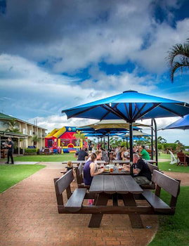Eagle Heights Mountain Hotel - Accommodation Yamba 3