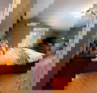 Finlie - Accommodation Yamba