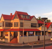 McCloud House - Accommodation Yamba