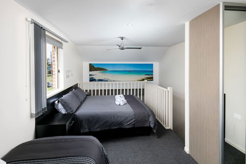 Dolphin Shores - Accommodation Yamba 3