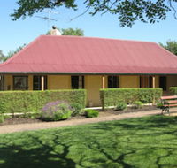 Goat Square Cottages - Accommodation Yamba