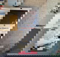 Crest Motor Inn - Accommodation Yamba