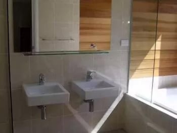 Gooromon Park Cottages - Accommodation Yamba 4