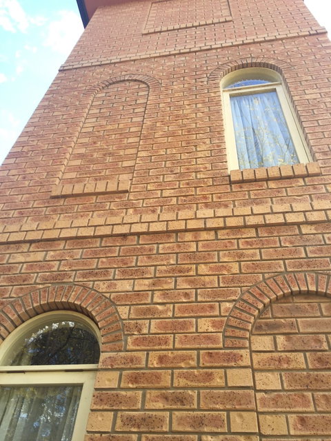 Bright On Track - Accommodation Yamba 0