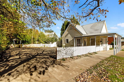 Gembrook Cottages - Accommodation Yamba 0