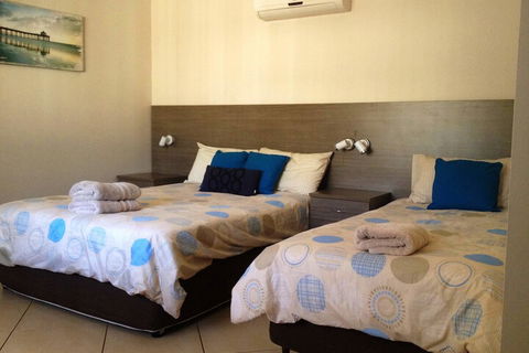 Central Motel Nelson Bay - Accommodation Yamba 7