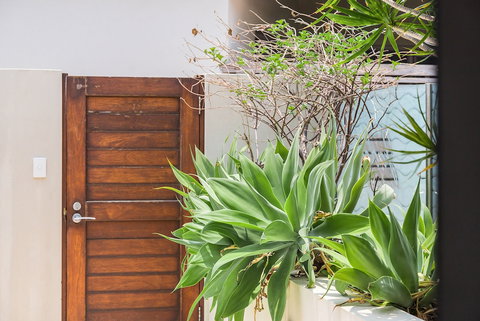 Jades On Lawson - Accommodation Yamba 0