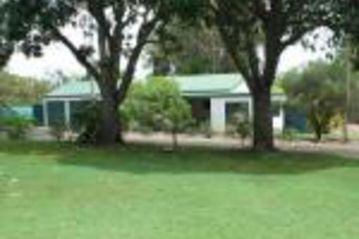 Moolboolaman QLD Accommodation Yamba