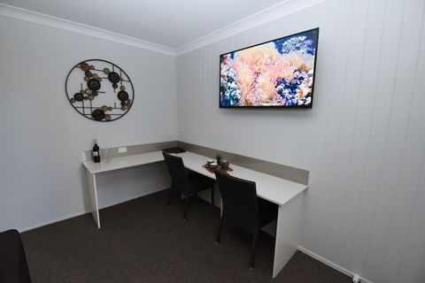 Raintree Motel Biloela - Accommodation Yamba 0