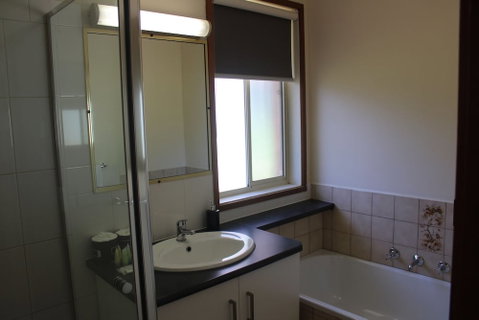 Australian Home Away At East Doncaster Andersons Creek 1 - Accommodation Yamba 4