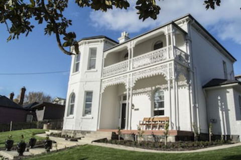 Highfield House - Accommodation Yamba 0