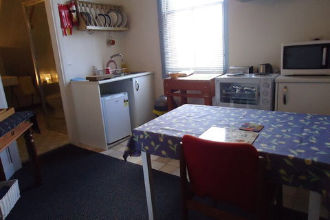 Accommodation In An Historic Warehouse - Accommodation Yamba 2