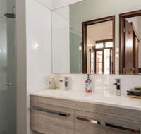 Fairway Manor Accommodation - Accommodation Yamba