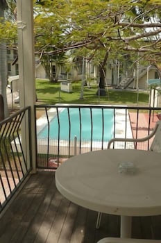 Ocean Breeze Units - Accommodation Yamba 1