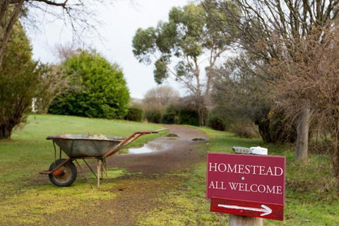 Ratho Farm - Accommodation Yamba 1