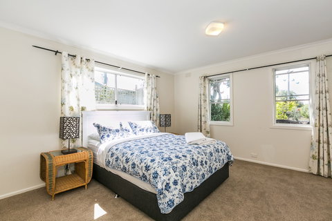 Beachfront Cottages Torquay - Accommodation Yamba 4