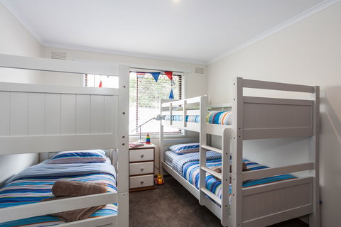 Beachfront Cottages Torquay - Accommodation Yamba 3