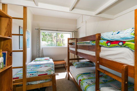Beachfront Cottages Torquay - Accommodation Yamba 6
