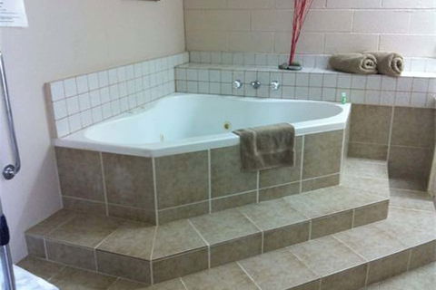 Tartan Motel - Accommodation Yamba 4