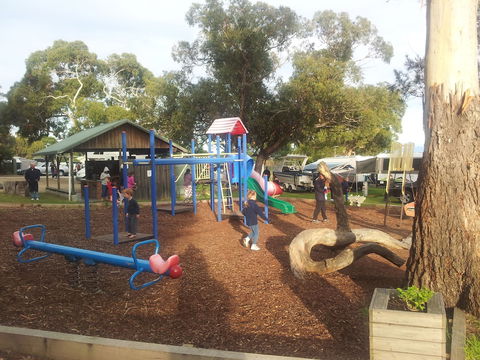 Iluka Holiday Centre - Accommodation Yamba 4
