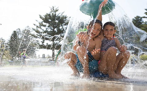 NRMA Sydney Lakeside Holiday Park - Accommodation Yamba 2