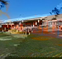 Morayfield Tavern  Motel - Accommodation Yamba