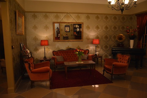 Bli Bli House Riverside Retreat - Accommodation Yamba 0