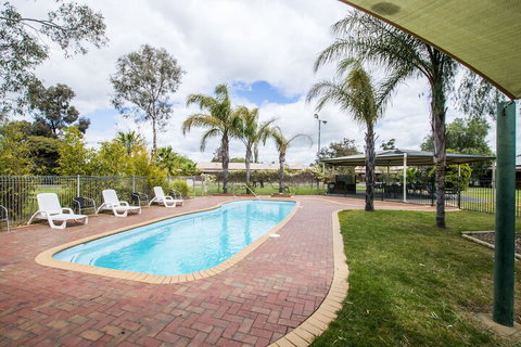Sportslander Motor Inn - Accommodation Yamba 2