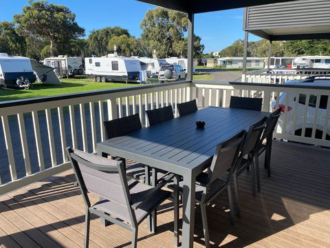 Victor Harbor Holiday & Cabin Park - Accommodation Yamba 3