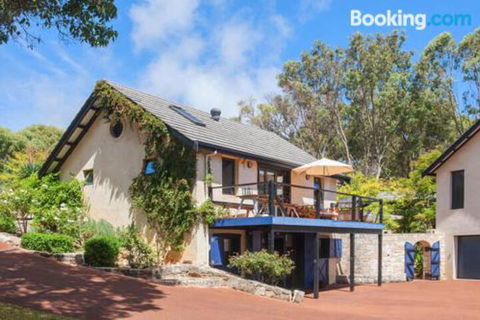 Pearl River Houses - Accommodation Yamba 2