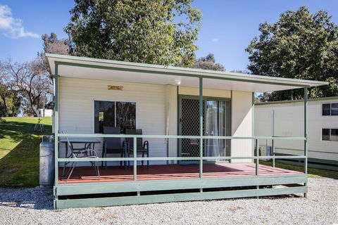 Discovery Parks - Lake Hume, New South Wales - Accommodation Yamba 7