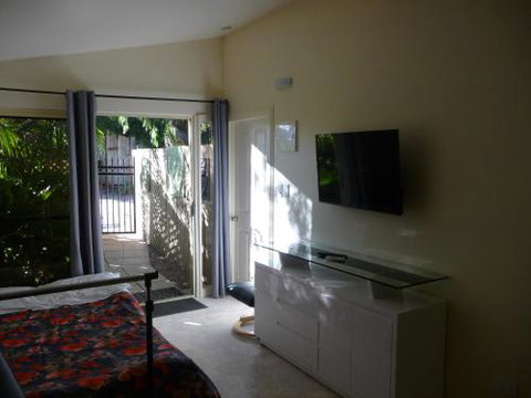 Orchard Garden - Accommodation Yamba 6