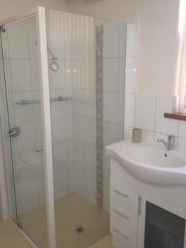 Longbeach Apartments Coffin Bay - Accommodation Yamba 1