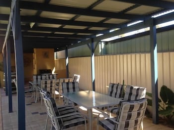 Longbeach Apartments Coffin Bay - Accommodation Yamba 0