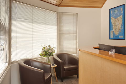 Elphin Motel & Serviced Apartments - Accommodation Yamba 0