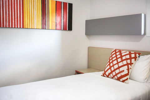 Villawood Hotel - Accommodation Yamba 5
